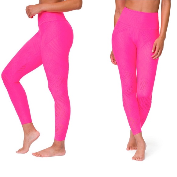‼️LAST ONE‼️NWT Onzie Selenite Legging in Neon Pnk - Picture 2 of 5